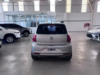 VOLKSWAGEN FOX 1.6 5P HIGHLINE I MOTION - AÑO 2015 - 129.226KM