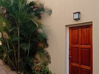 DUEÑO. DUPLEX 3 DORM. 2 BAÑOS. COCHERA. PATIO PARRILLA.