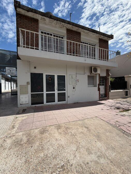 VENDO PROPIEDAD APTA FINES COMERCIALES - SALTA Y NOGOYA