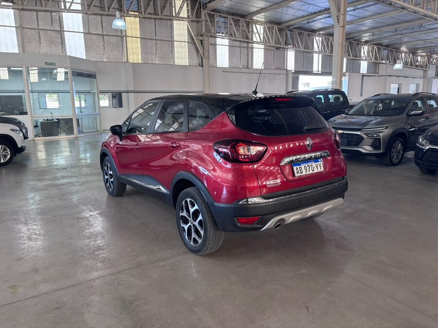 CAPTUR 2.0 16V INTENS 6MT - AÑO 2017 - 93.328KM
