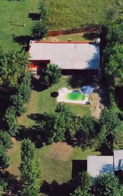 ALQUILO TEMPORALMENTE CASA QUINTA