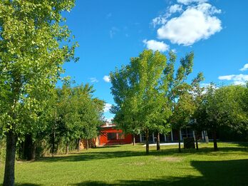 ALQUILO TEMPORALMENTE CASA QUINTA