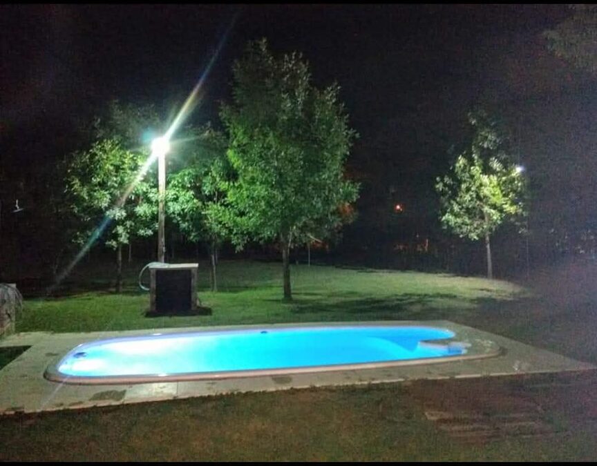 ALQUILO TEMPORALMENTE CASA QUINTA