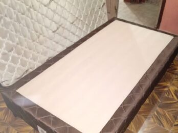Vendo Sommier Plaza y media (prácticamente nuevo)
