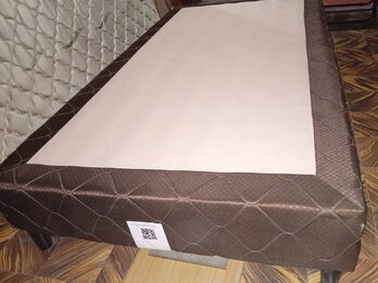 Vendo Sommier Plaza y media (prácticamente nuevo)