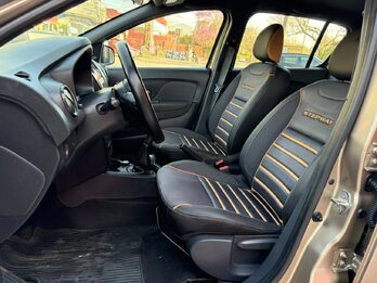 SANDERO STEPWAY INTENS-2022