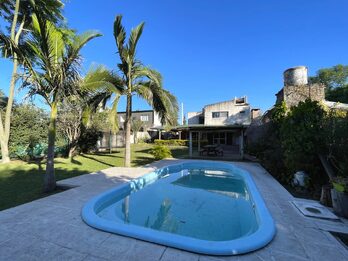 GRAN CASA EN VENTA ZONA TOMA VIEJA