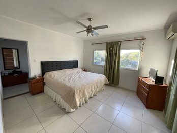 GRAN CASA EN VENTA ZONA TOMA VIEJA