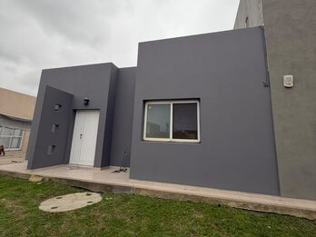 ALQUILO CASA 2 HAB COMPLEJO AGAPANTUS