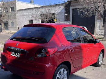Peugeot 207 2015