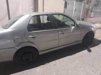 Vendo Fiat Siena 2017