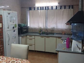 PARTICULAR VENDE CASA  + DEPARTAMENTO