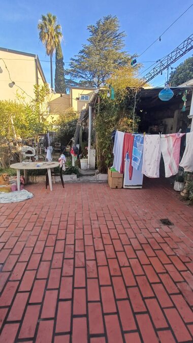 Vende Casa a Mejorar/Reciclar Sobre Avenida Almafuerte
