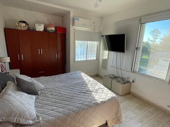 VENDO CASA EN SAN BENITO 2HAB 2 BAÑOS