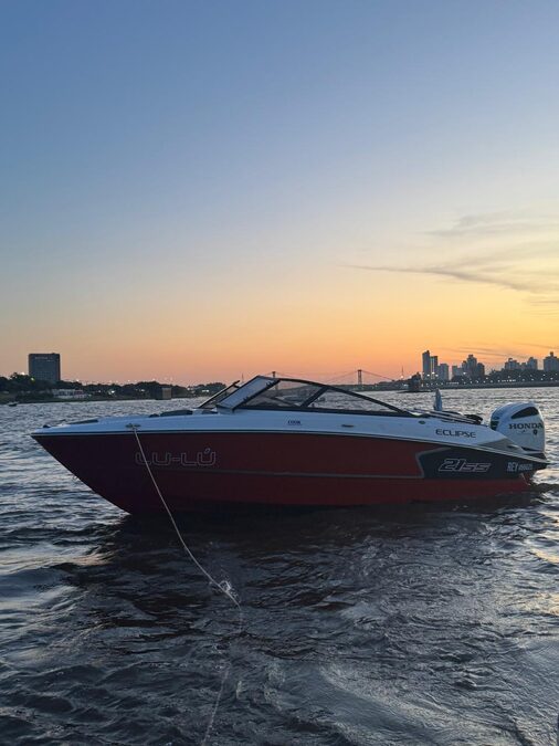 ECLIPSE 21SS con HONDA 225hp VTEC