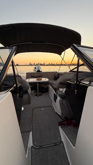 ECLIPSE 21SS con HONDA 225hp VTEC