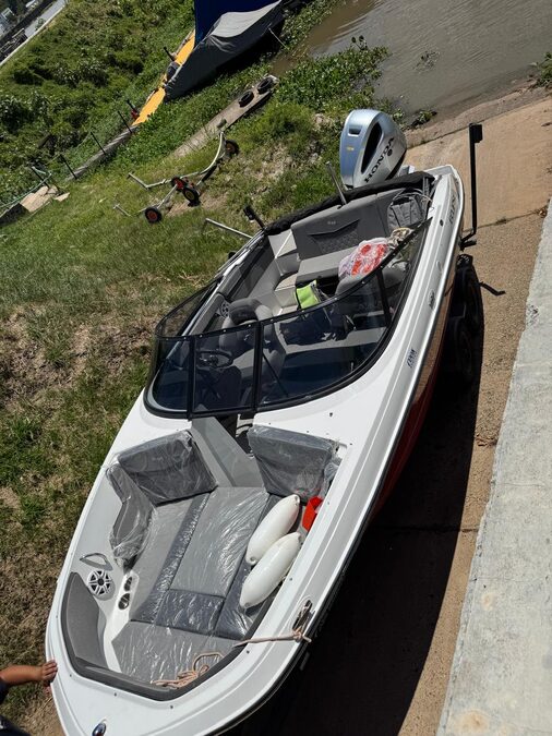 ECLIPSE 21SS con HONDA 225hp VTEC
