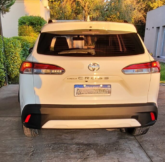TOYOTA Corolla Cross 2023