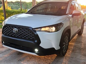 TOYOTA Corolla Cross 2023