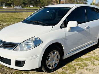 NISSAN TIIDA VISIA 2011