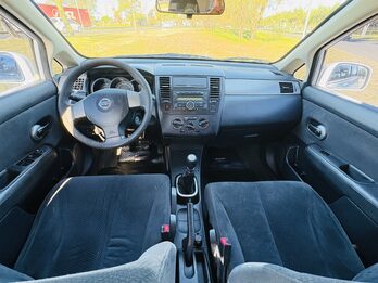 NISSAN TIIDA VISIA 2011