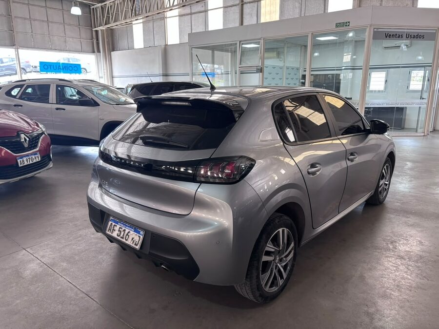PEUGEOT 208 FELINE TIPTRONIC 1.6L - 2022 - 71.365KM
