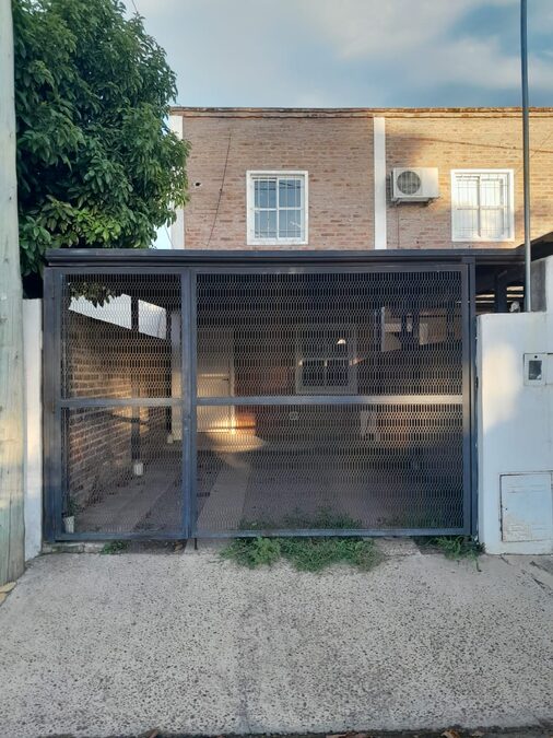 Alquilamos Duplex de 2 dormitorios calle M de Fontes 1279