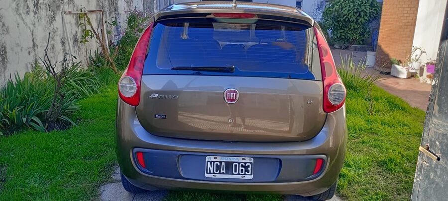 VENDO FIAT PALIO ATRACTIVE 1.4 MODELO 2013