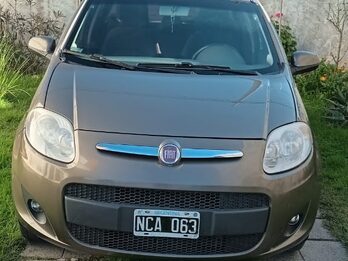 VENDO FIAT PALIO ATRACTIVE 1.4 MODELO 2013
