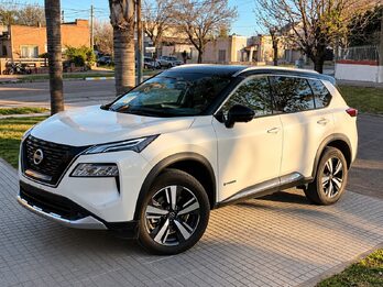 NISSAN X-TRAIL 1.5 e-POWER EXCLUSIVE CVT 4X4 - AÑO 2.026