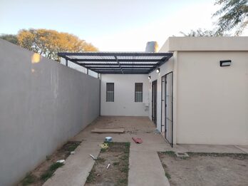 casa de dos dormitorios en esquina