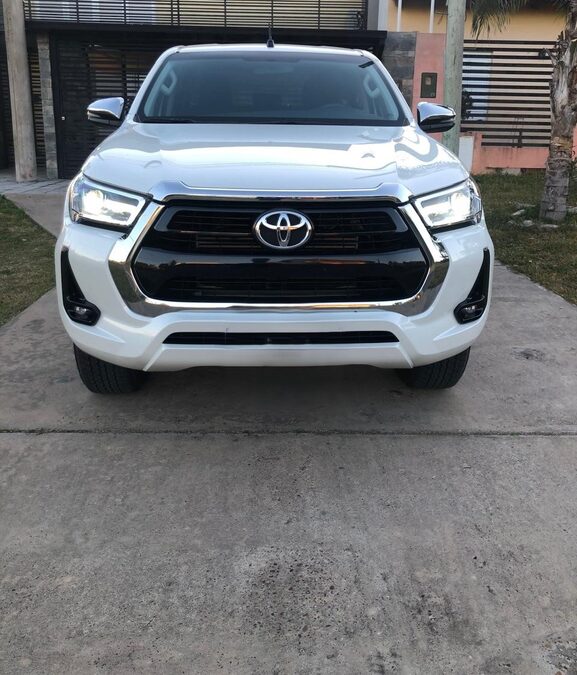 HILUX SRV 4X4 2021 MANUAL