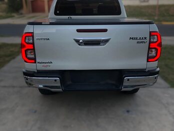 HILUX SRV 4X4 2021 MANUAL