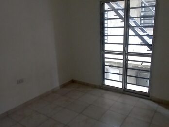 Alquila Dpto en Primer Piso sonre calle Hector Costa y Parera