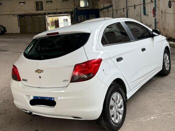 Vendo Chevrolet Onix