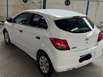 Vendo Chevrolet Onix
