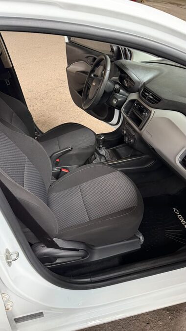 Vendo Chevrolet Onix