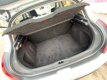 PEUGEOT 308 ALLURE 1.6HDI - 2015