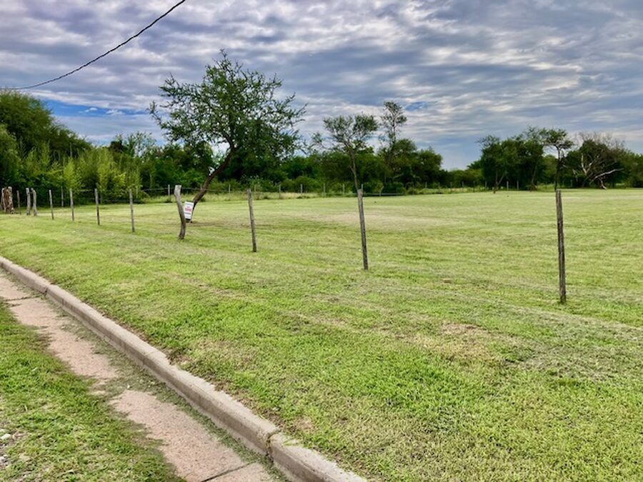 Lote en Oro Verde 17.5 x 90m