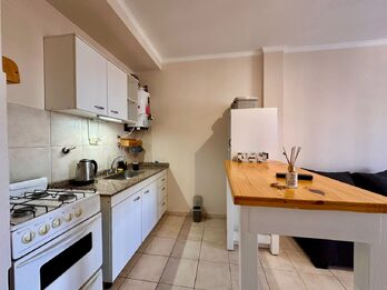 ✅ALQUILO MONOAMBIENTE CON COCHERA $420.000 + EXPENSAS + TASAS. ZONA CENTRO