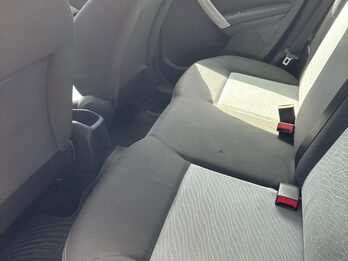 Peugeot 208 Allure 2014
