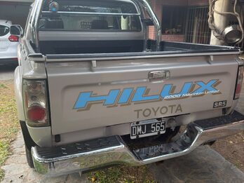 Vendo Toyota Hilux 4x4