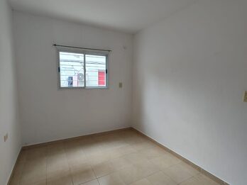 Departamento en planta baja en Oro Verde cercano a facultades