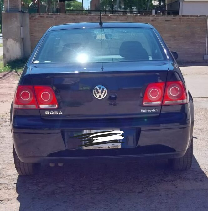 VW Bora 2.0 Trendline MT 2011
