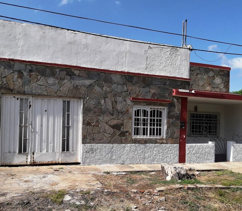 Alquila Casa calle El Chañar casi Caputto