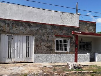 Alquila Casa calle El Chañar casi Caputto
