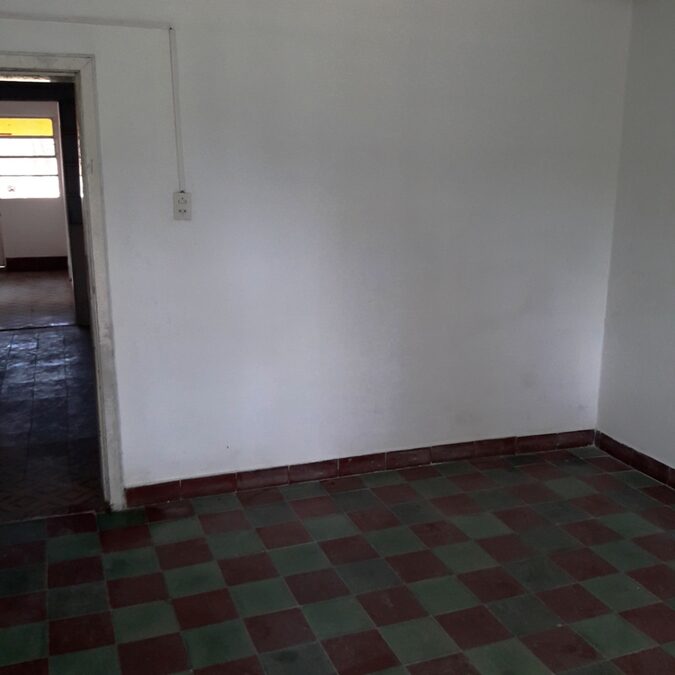 Alquila Casa calle El Chañar casi Caputto