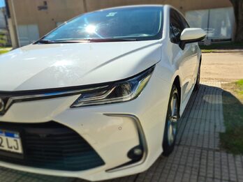 Toyota Corolla Versión XEI  caja automática