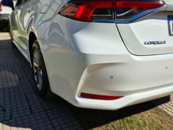 Toyota Corolla Versión XEI  caja automática