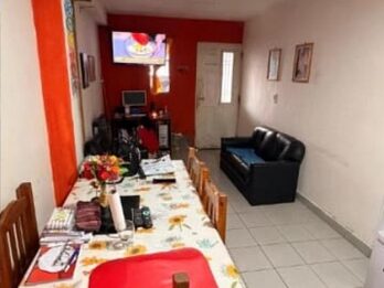 🏠 CASA CON LOCAL AL FRENTE – VENTA O PERMUTA